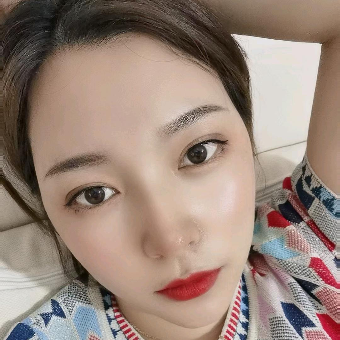 爱多肉的姐姐