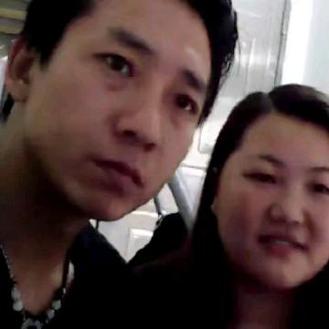 明天，我们去采三色堇