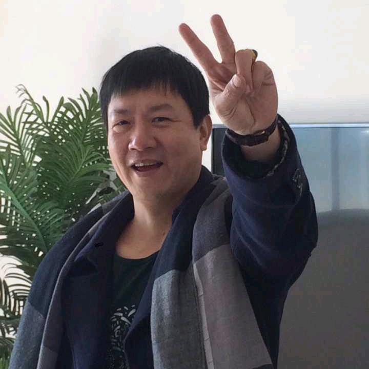 雄鹰