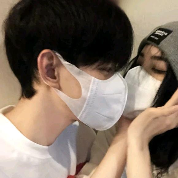 爱胡的程