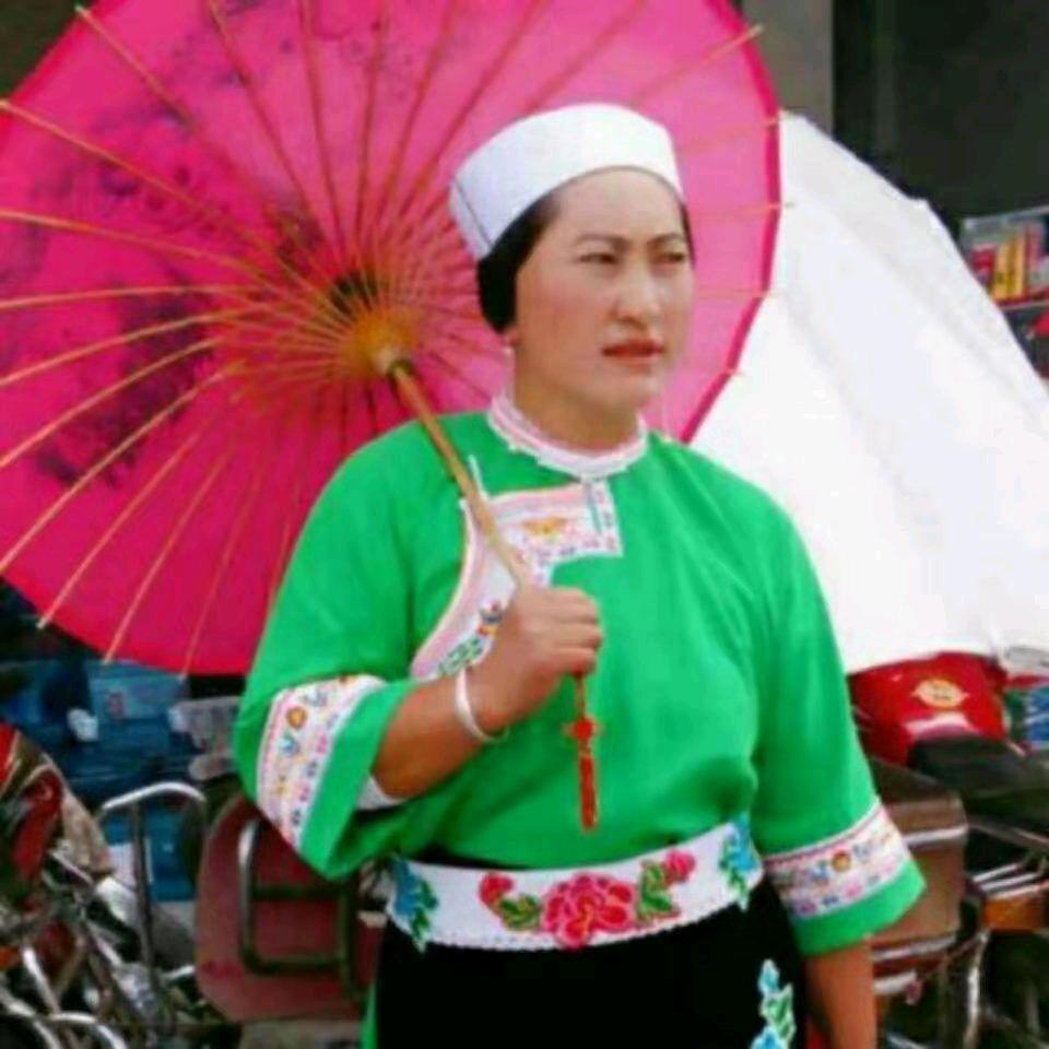 杨穆兰