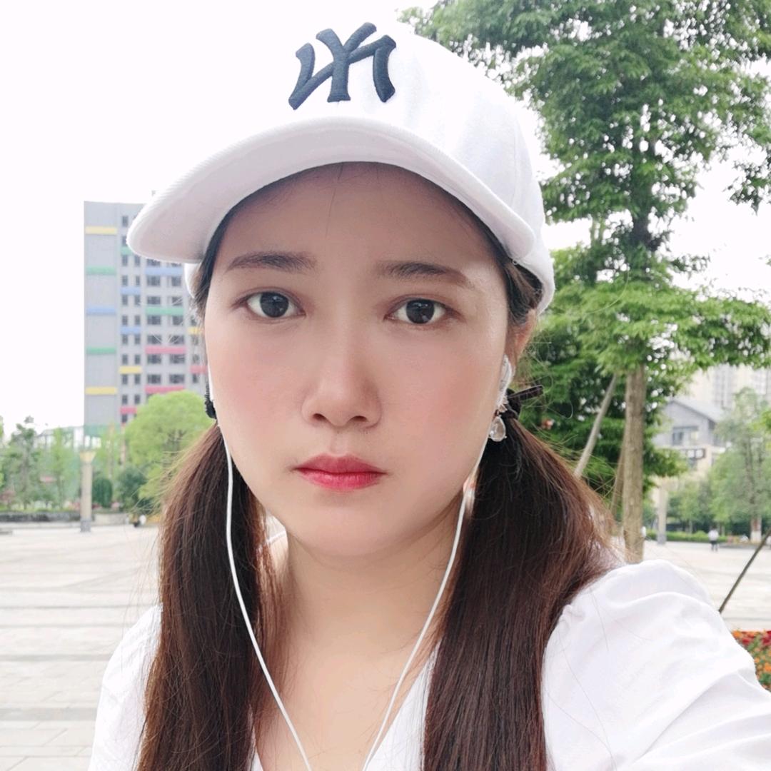 的姐小红红