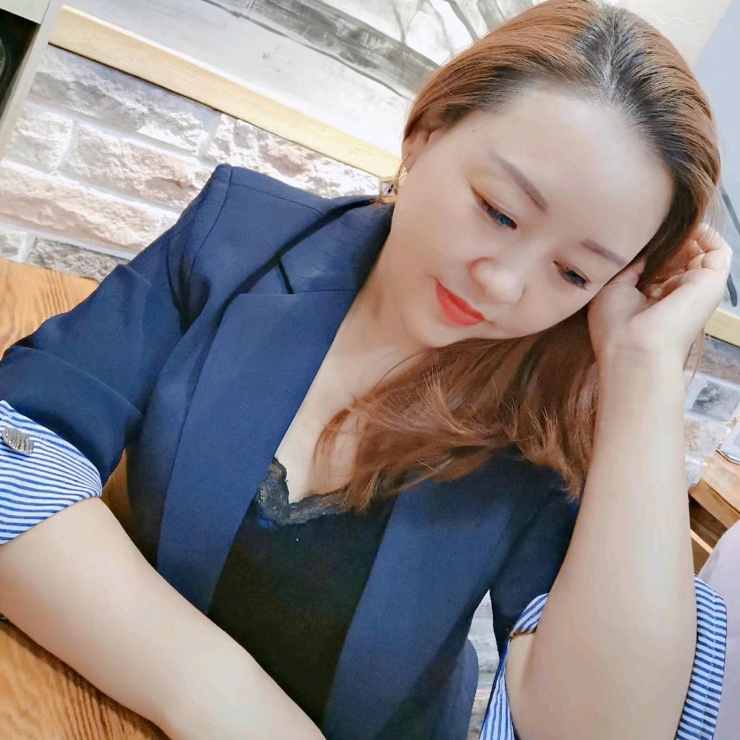 江文路巴渝小镇向姐