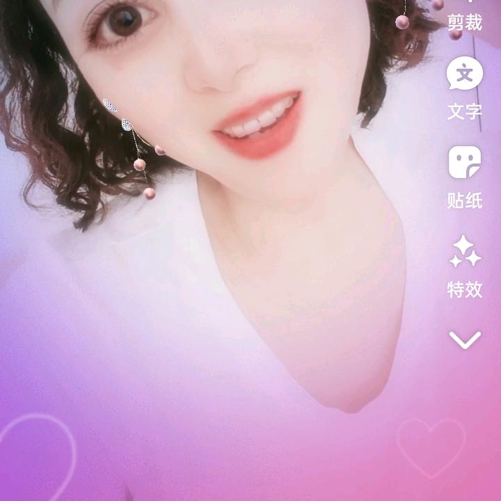 陈红。