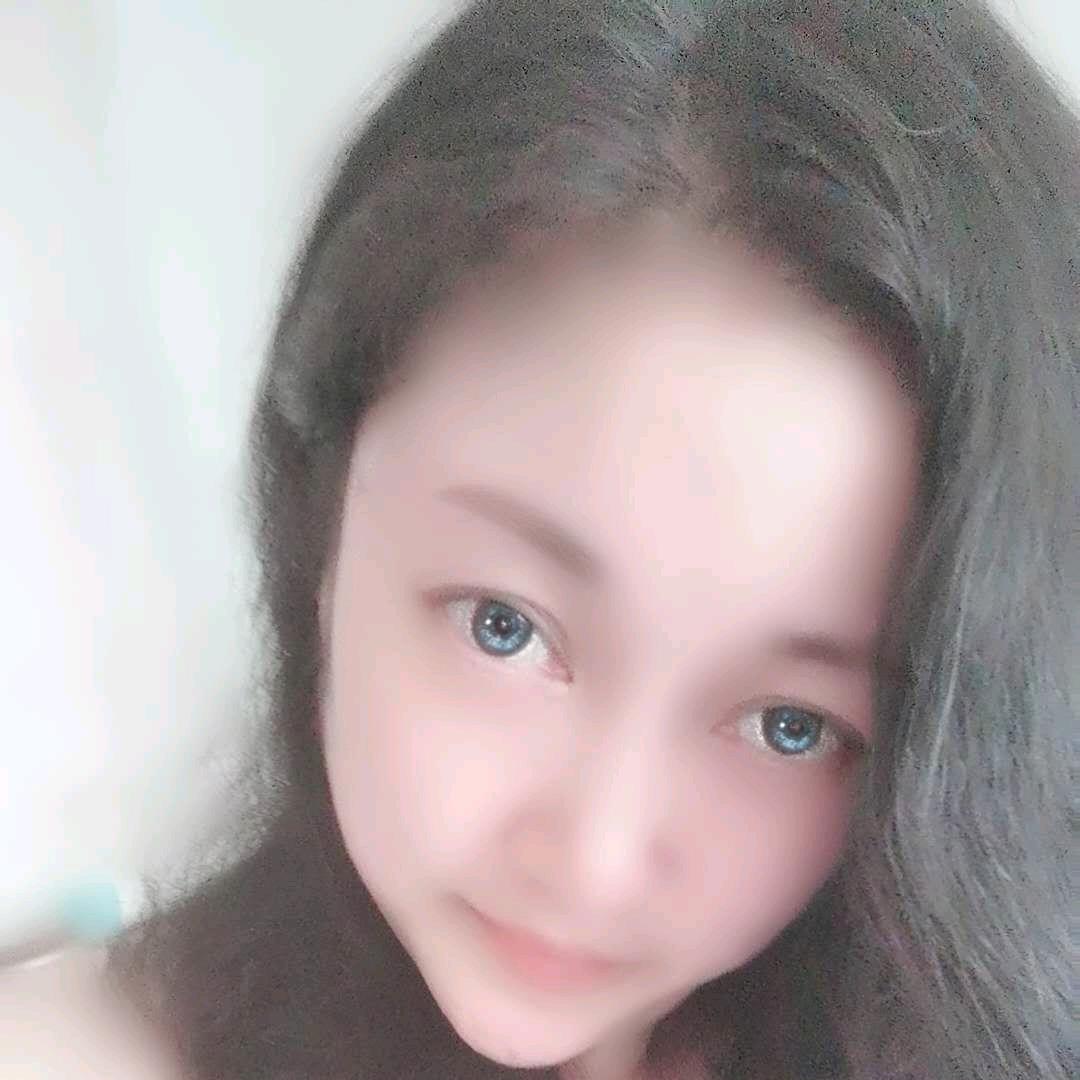 右耳钉缺失De爱情