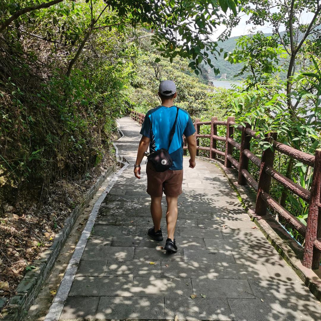 小超人