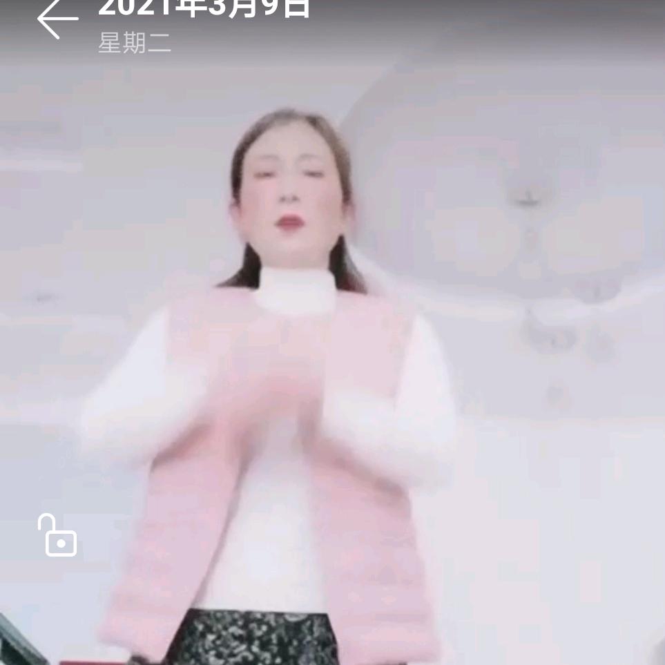 邓小容