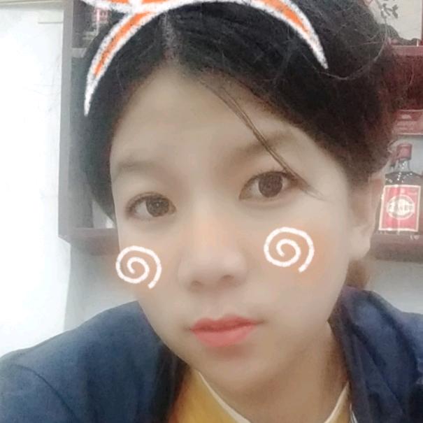 做包子的小娜