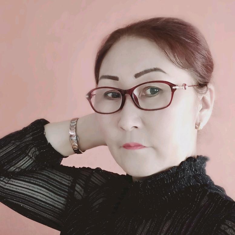 萨仁其其格