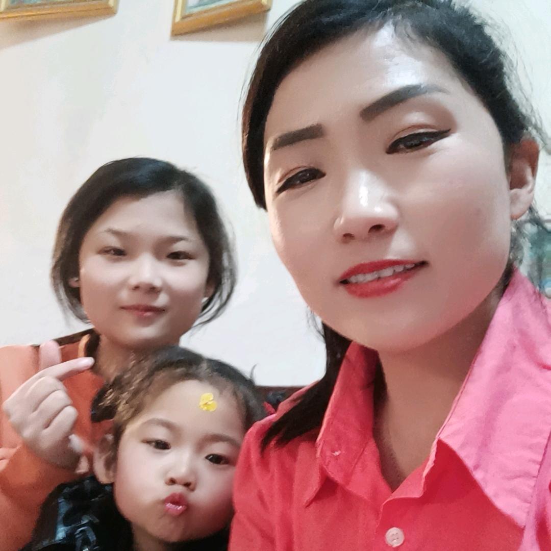 白小玲一孙雨欣纯的妈妈