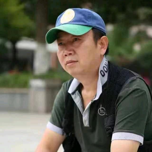 胡子歌漫游记