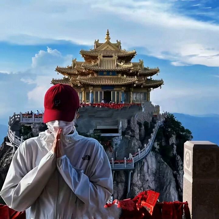 初一
