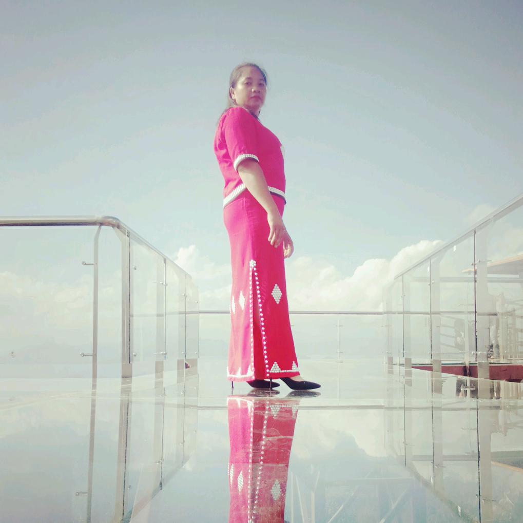 荷花丛开拒绝私聊