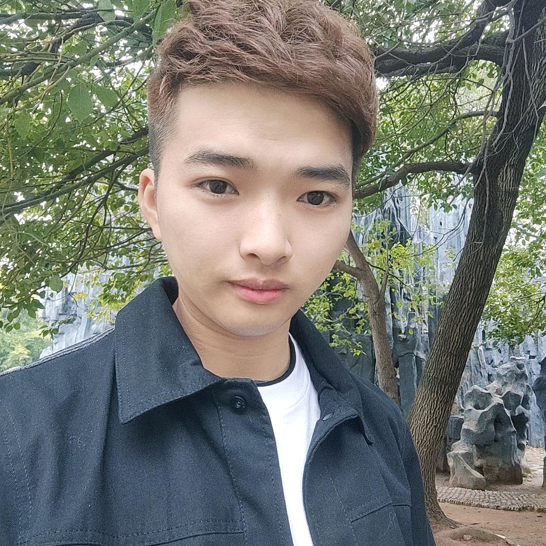 小邱😄