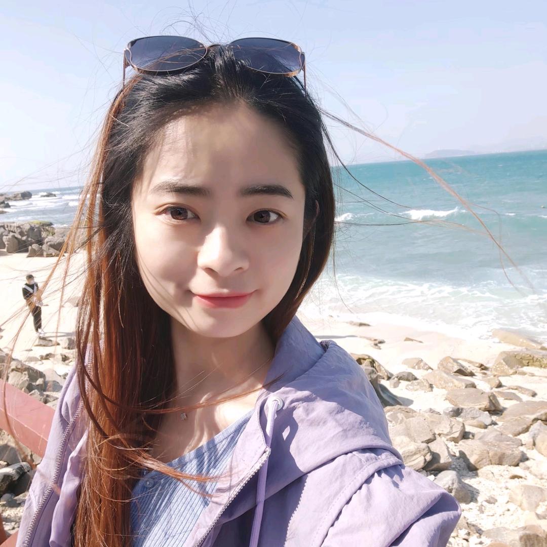 爱笑的小团子(晚上开播)