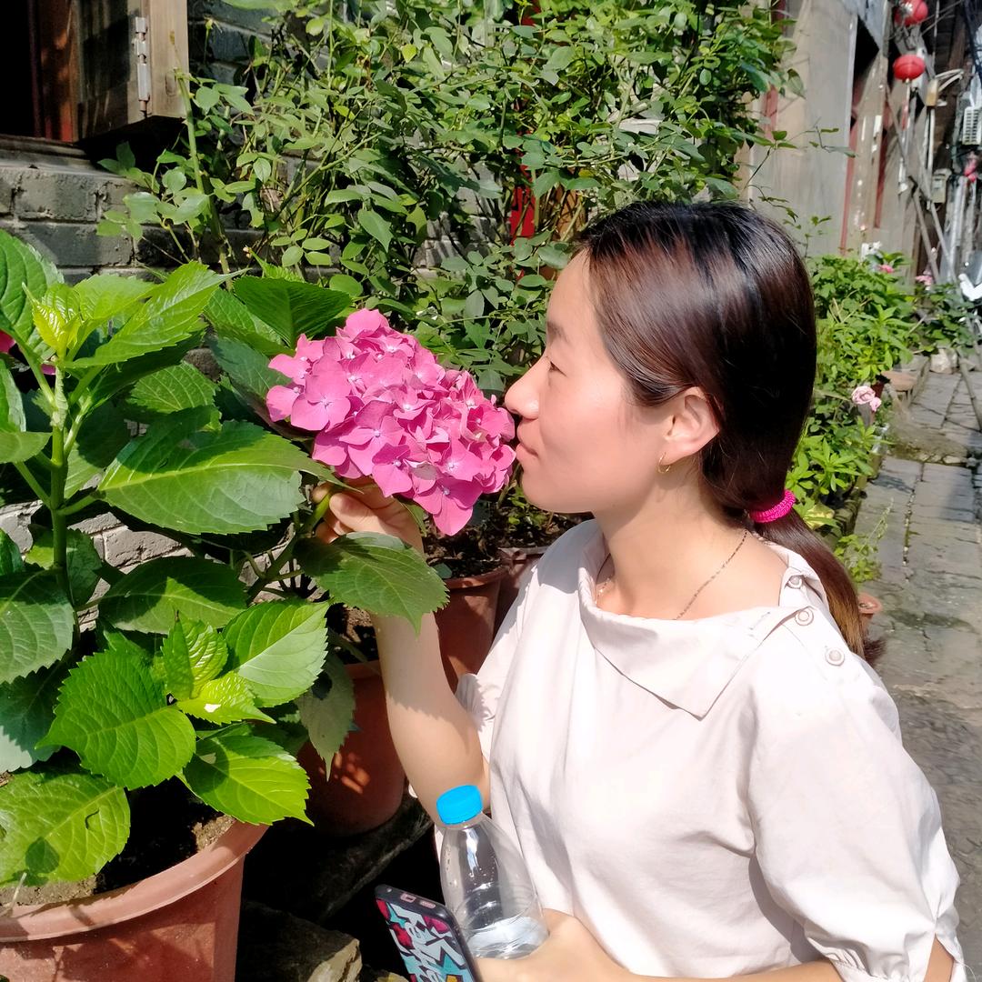 努力的娜娜妈