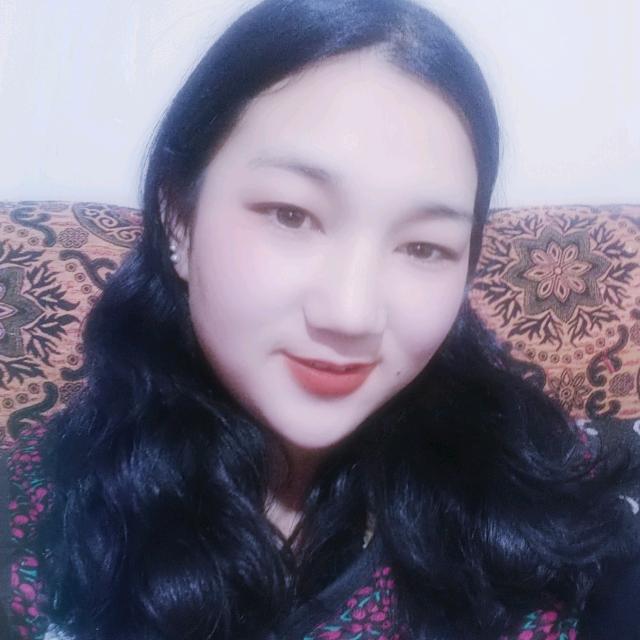 理小璐大二普卓玛措烧烤