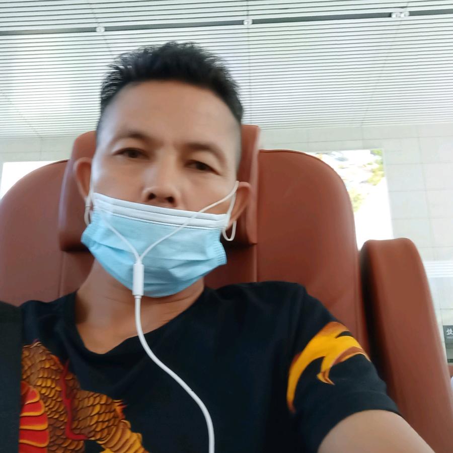 多个朋友多条路（胡）