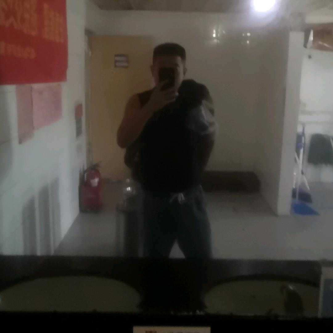 李溥