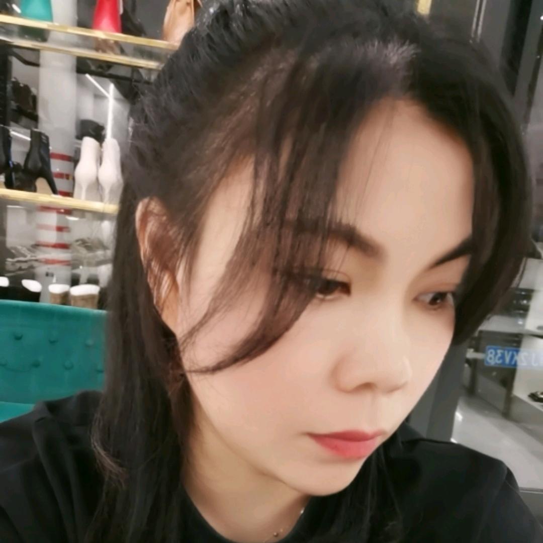 霜霜  😜