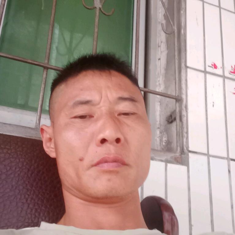 鑫鴻装饰工程设计有限公司