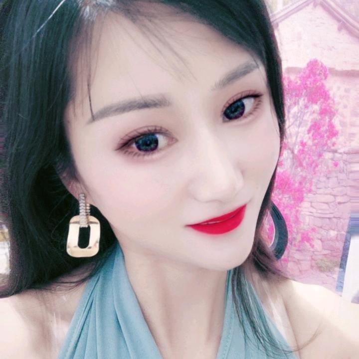 娜美〈连麦聊天主播）