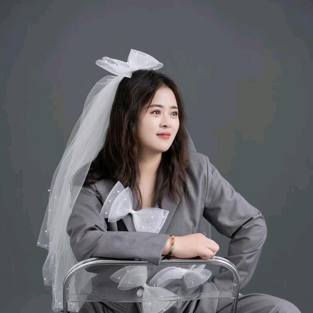 彬州玲爱唱歌