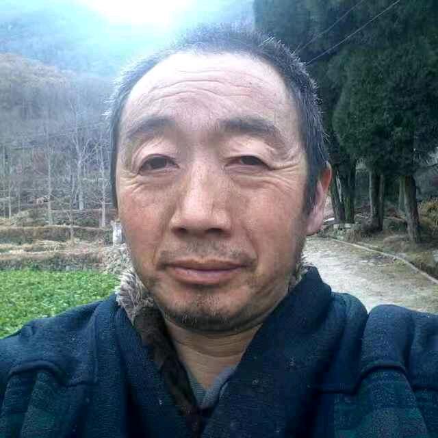农民生活大山之中