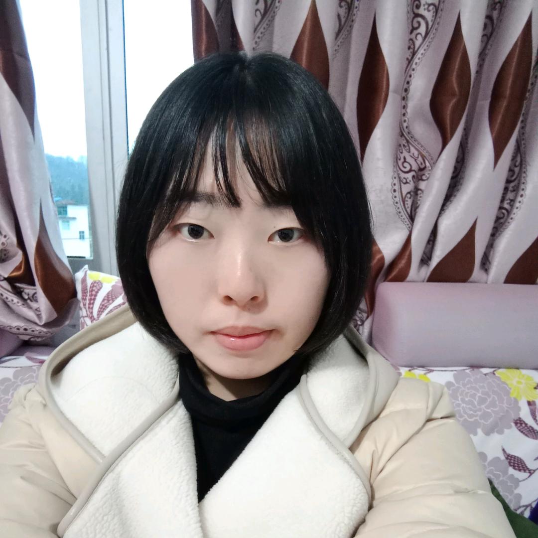 可爱的菇凉