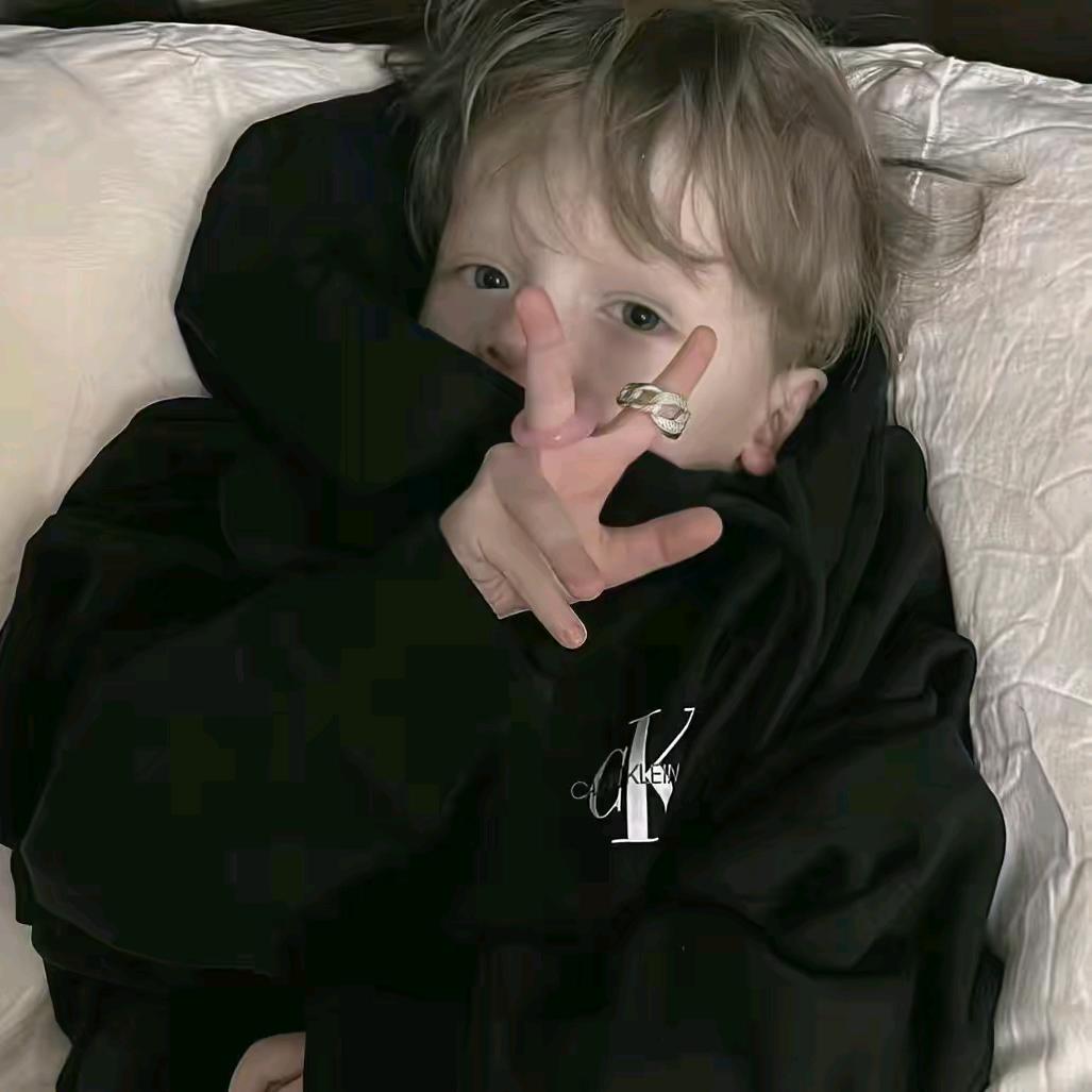 X..