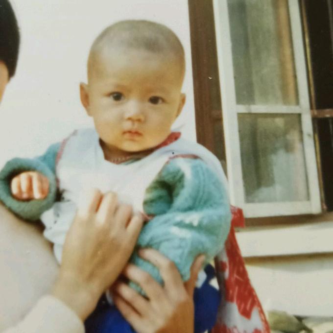 吱吱呀～