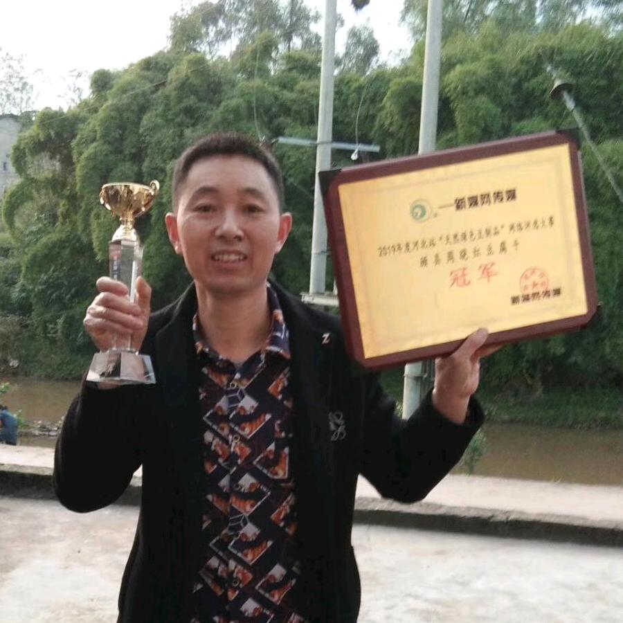 中国广安顾县非遗传承人.周晓红豆腐干