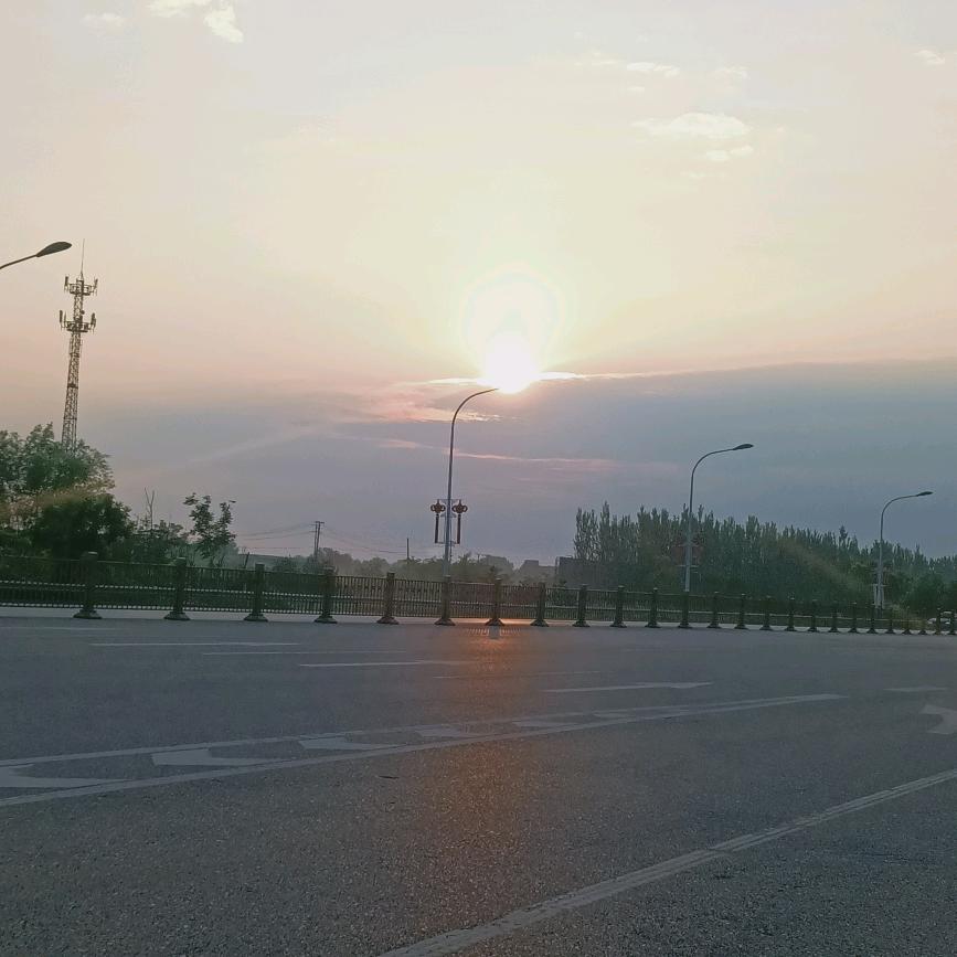 余苼