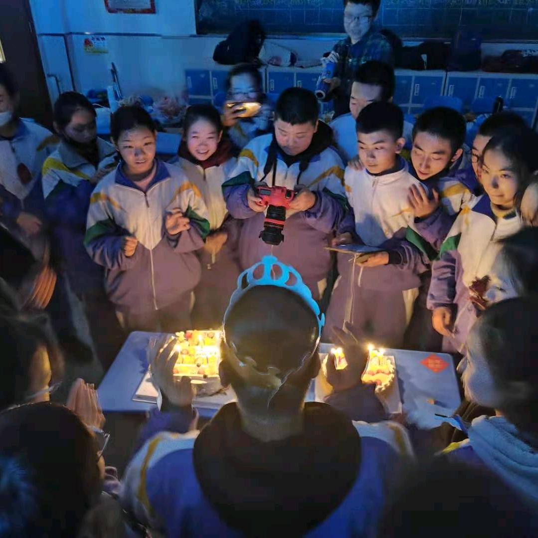 他们叫我大鸡蛋