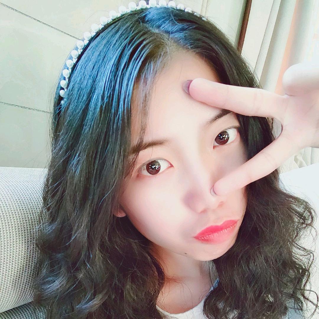 是小秋呀