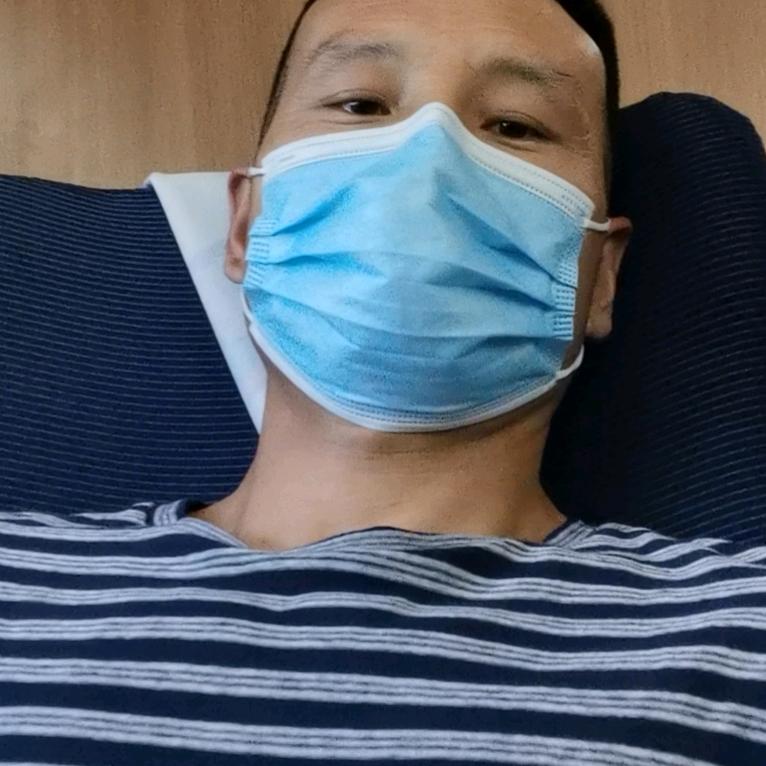 刘哥，东北大串烤肉