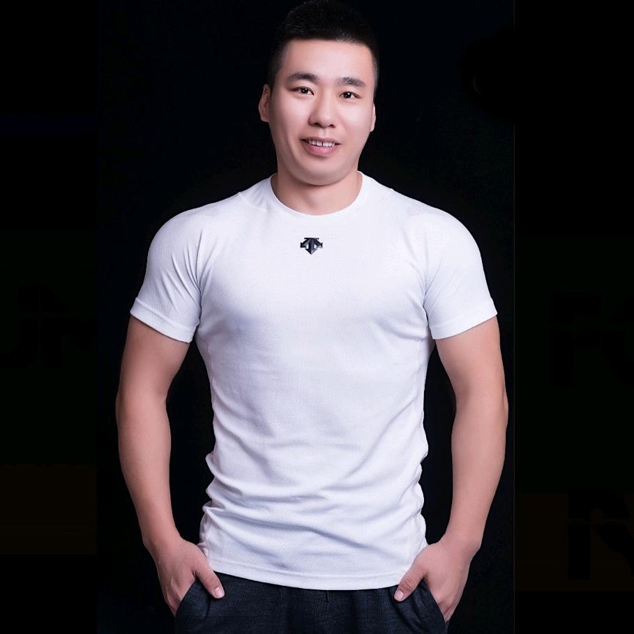 练不大的老妖儿