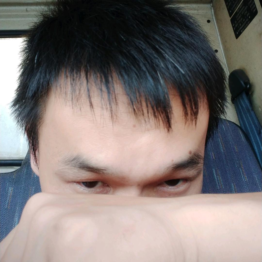 小尹哥哥