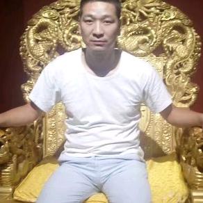 爱、很伤