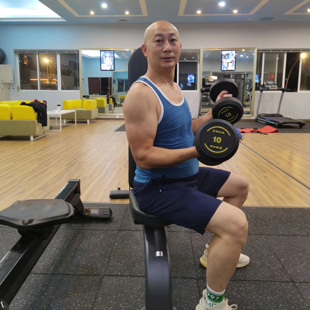 炼哥爱摄影