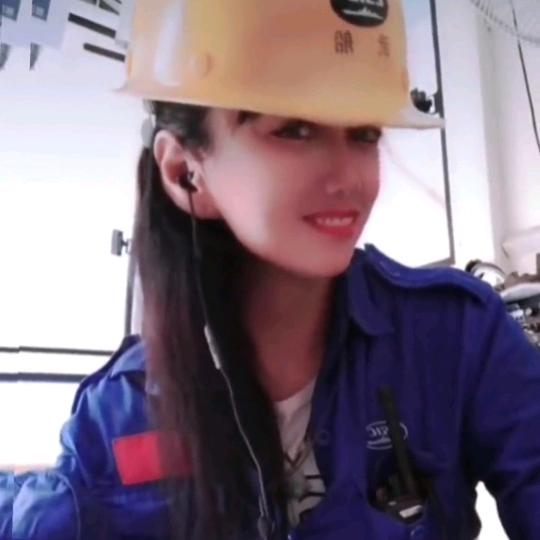 武汉工地女(铲车、叉车、吊车老机司)
