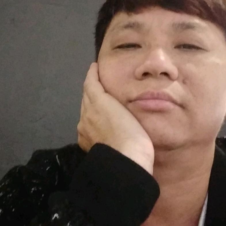 辉