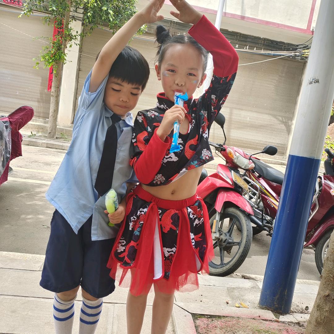 李安丽，蔬菜批发