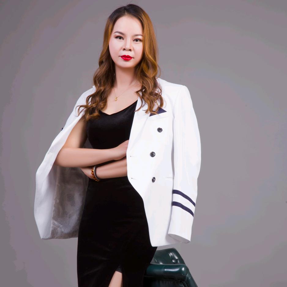 平南苗莲花美容馆