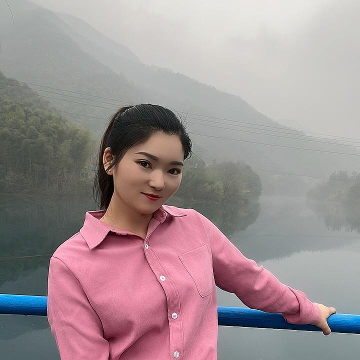 莱绅通灵亦妍