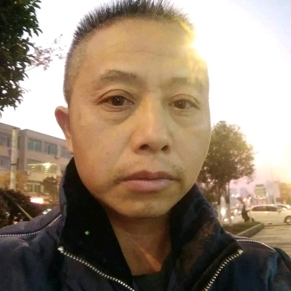 中年大叔