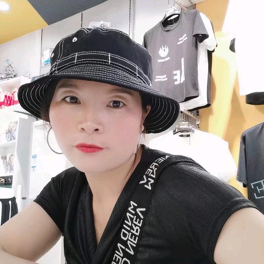 刘丽