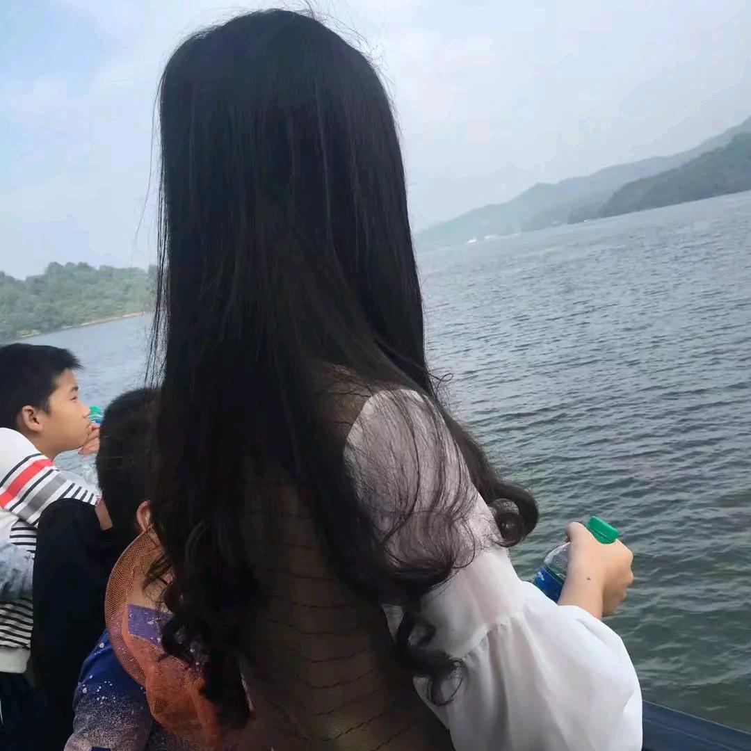 活出女生的骄傲