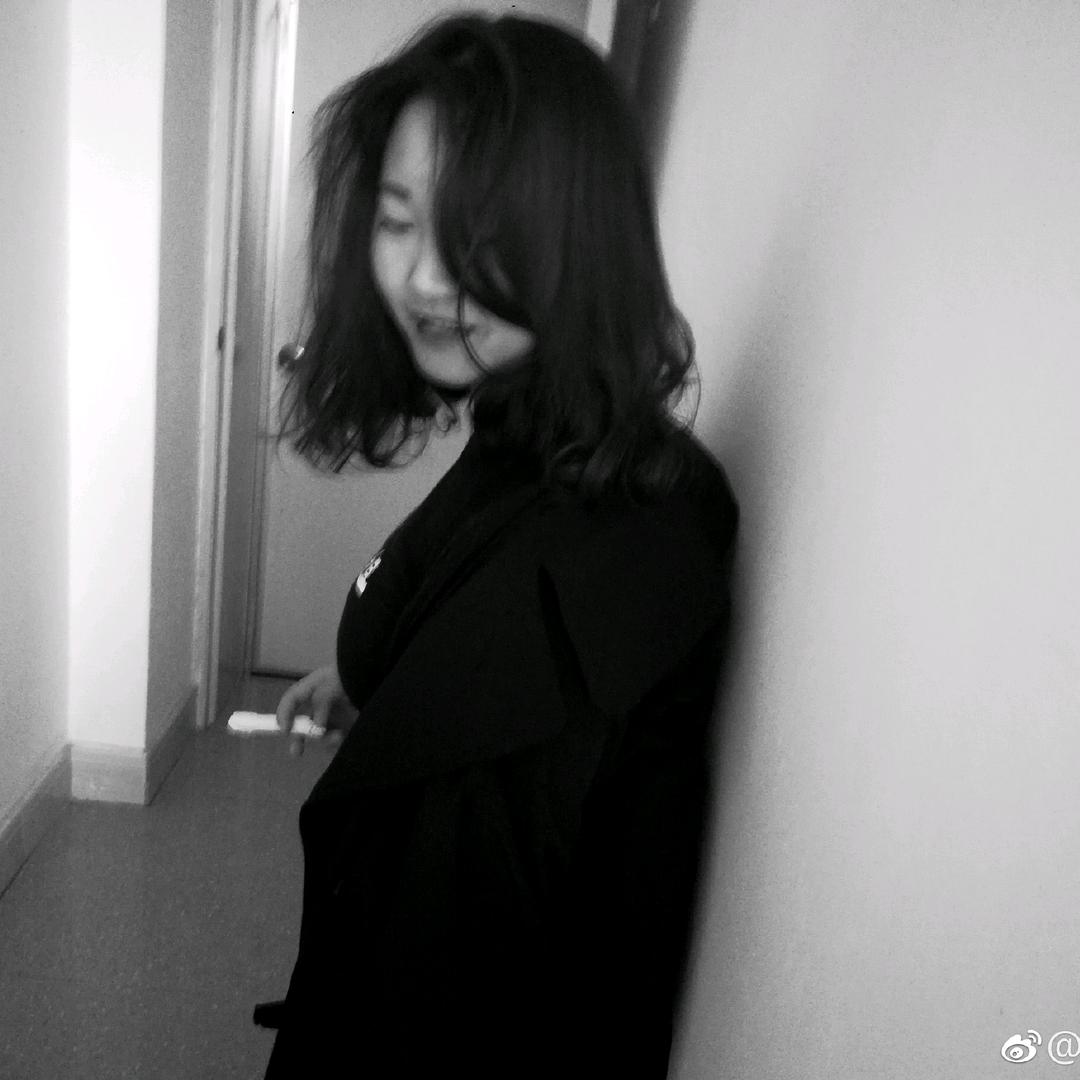 月亮在逃跑.