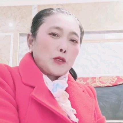 快餐大姐